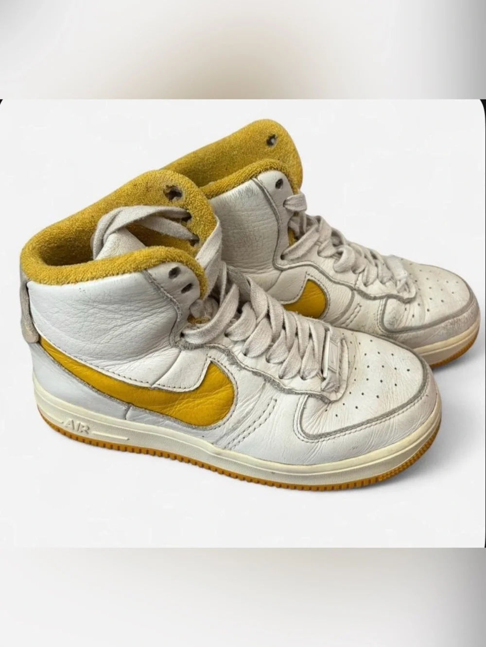 Nike Yellow Ochre & Sail Accent Sneakers - F1 Sculpt